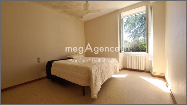 Maison à FAYE-L'ABBESSE, 79350 - 7 pièces 124m²