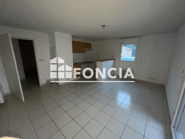 Location Appartement 3 pièces 53.56 m² - 10BIS RUE PIERRE MENDES FRANCE Castelsarrasin 82100