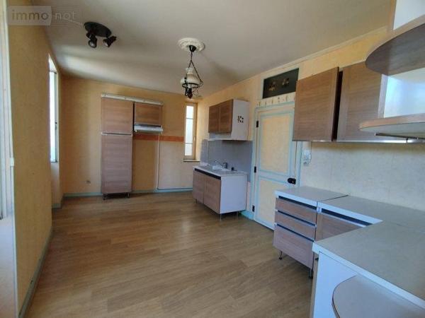 Appartement à vendre à Cluis dans l'Indre (36340), ref : 2453