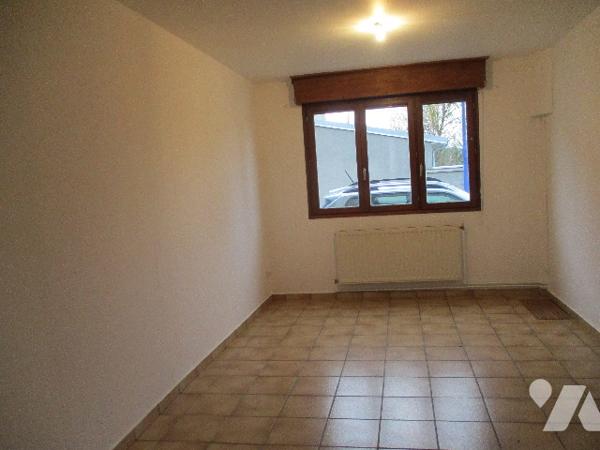 MAISON A VENDRE DESVRES 5 CHAMBRES, JARDIN, GARAGE