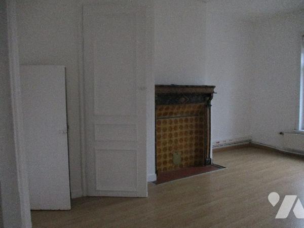 MAISON A VENDRE DESVRES 5 CHAMBRES, JARDIN, GARAGE