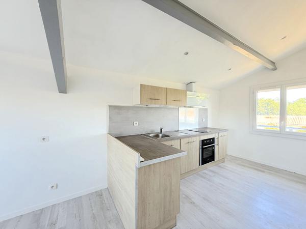 A LOUER APPARTEMENT T3 CLIMATISE AVEC JARDIN - ARTIGUES PRES BORDEAUX , Artigues pres bordeaux A LOUER APPARTEMENT T3 CLIMATISE AVEC JARDIN - ARTIGUES PRES BORDEAUX , Artigues pres bordeaux