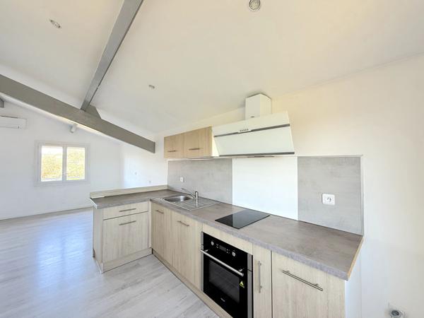 A LOUER APPARTEMENT T3 CLIMATISE AVEC JARDIN - ARTIGUES PRES BORDEAUX , Artigues pres bordeaux A LOUER APPARTEMENT T3 CLIMATISE AVEC JARDIN - ARTIGUES PRES BORDEAUX , Artigues pres bordeaux