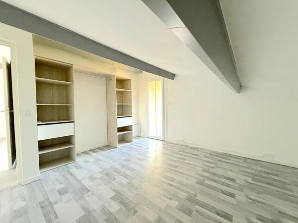A LOUER APPARTEMENT T3 CLIMATISE AVEC JARDIN - ARTIGUES PRES BORDEAUX , Artigues pres bordeaux A LOUER APPARTEMENT T3 CLIMATISE AVEC JARDIN - ARTIGUES PRES BORDEAUX , Artigues pres bordeaux