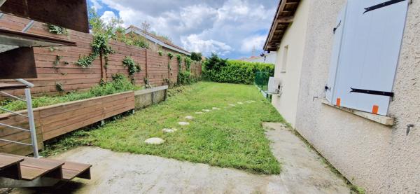 A LOUER APPARTEMENT T3 CLIMATISE AVEC JARDIN - ARTIGUES PRES BORDEAUX , Artigues pres bordeaux A LOUER APPARTEMENT T3 CLIMATISE AVEC JARDIN - ARTIGUES PRES BORDEAUX , Artigues pres bordeaux