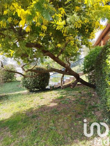 Maison traditionnelle 5 pièces de 115 m² à Port-Sainte-Foy-et-Ponchapt (33220)