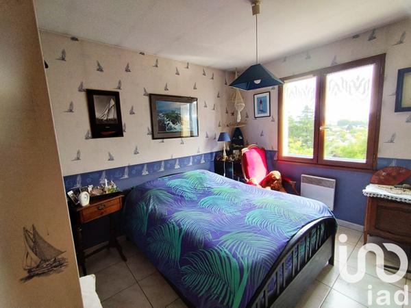 Maison traditionnelle 5 pièces de 115 m² à Port-Sainte-Foy-et-Ponchapt (33220)