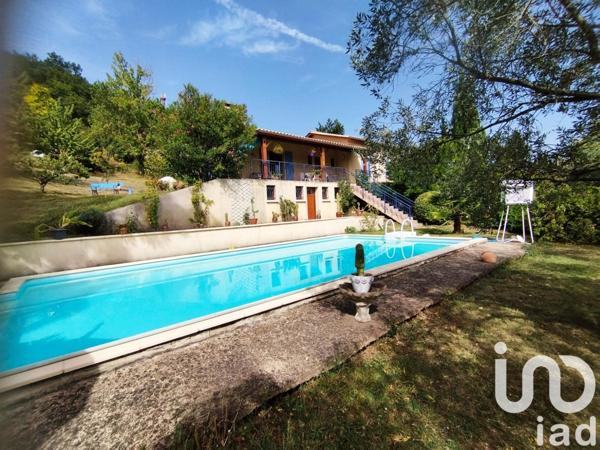 Maison traditionnelle 5 pièces de 115 m² à Port-Sainte-Foy-et-Ponchapt (33220)