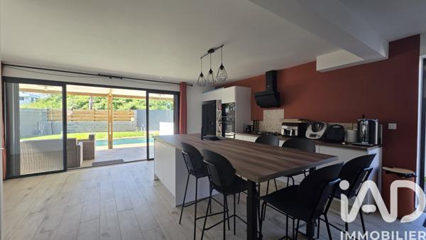 Maison à vendre 6 pièces 130 m² Saint-Pierre