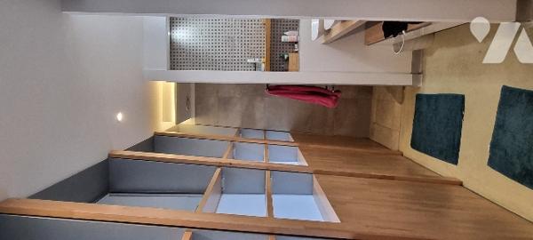 Très belle maison contemporaine de plain pied avec jardin.