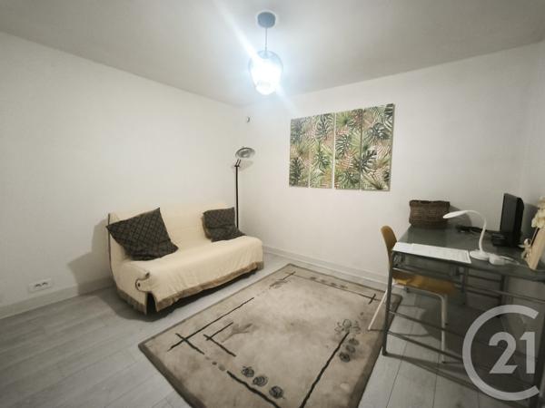 Immeuble à vendre  102 m2 SOUILLAC - 46