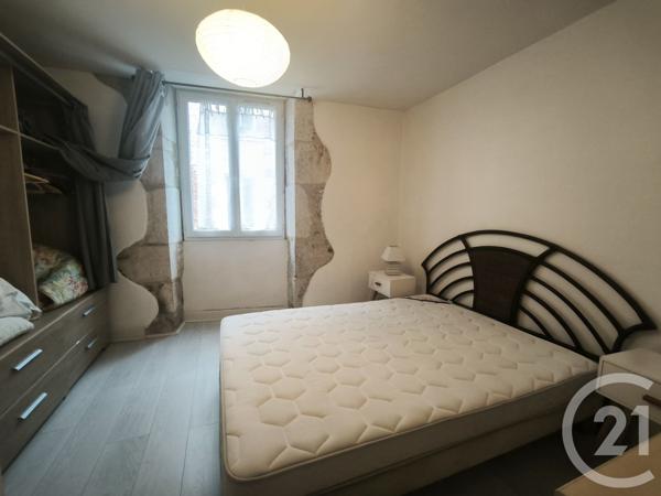 Immeuble à vendre  102 m2 SOUILLAC - 46