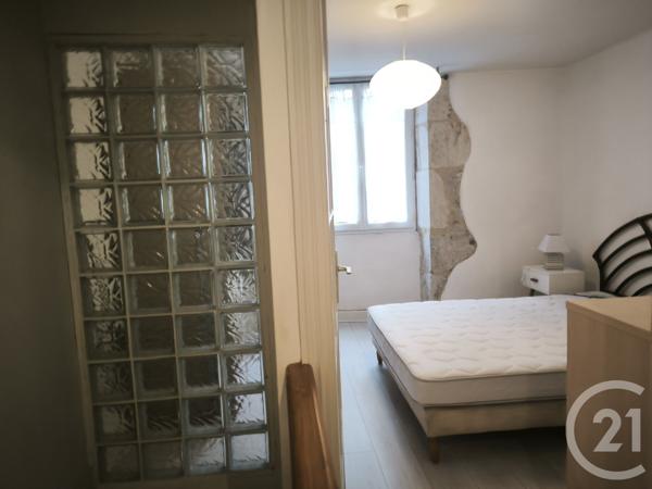 Immeuble à vendre  102 m2 SOUILLAC - 46