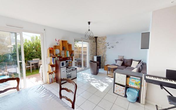 Maison à vendre    4 pièces •  Pessac