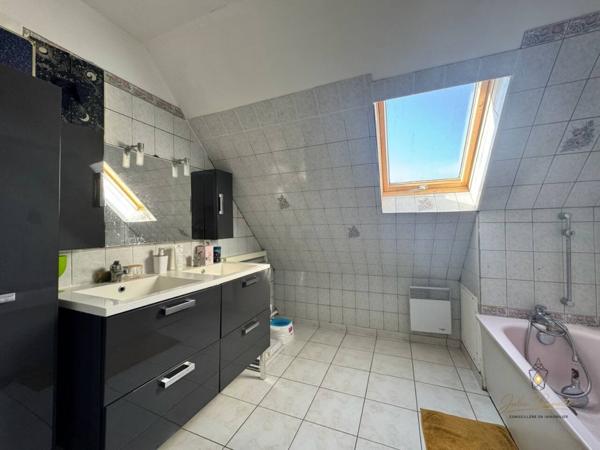 Maison à vendre 6 pièces de 137 m²