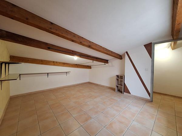 A VENDRE - Maison de village - Marguerittes - 4 pièce(s) 80.29 m2