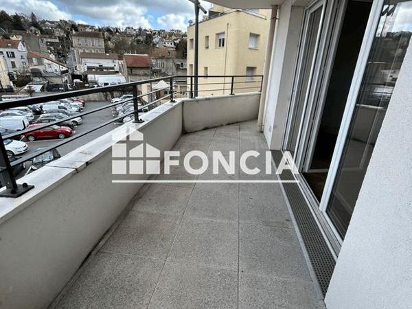 Location Appartement 2 pièces 44.46 m² - 30 rue Jules Guesde Villeneuve Saint Georges 94800