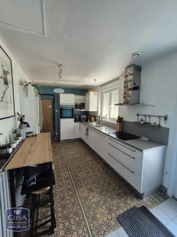 Maison à louer 4 pièces 155.78m² Liévin (62800)