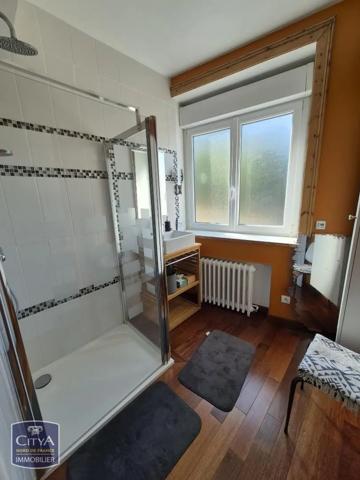 Maison à louer 4 pièces 155.78m² Liévin (62800)