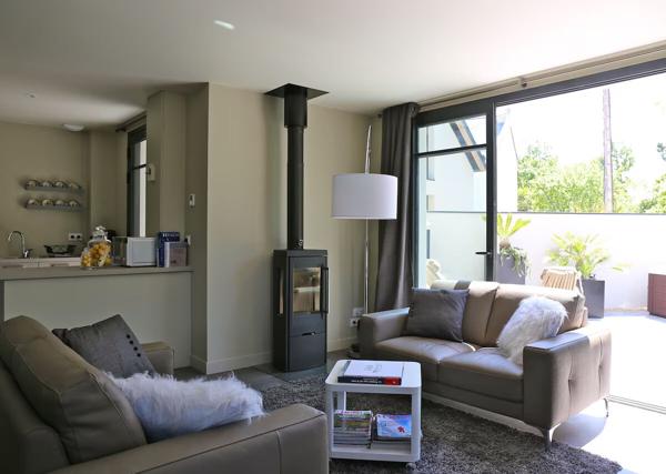 Maison moderne à vendre à Arradon 2 chambres 77 m² - parcelle 260 m² - à vendre meublée