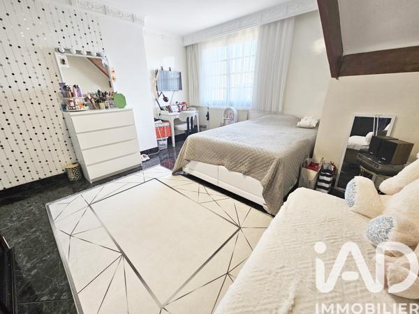 Maison à vendre 6 pièces 143,5 m² Le Blanc-Mesnil