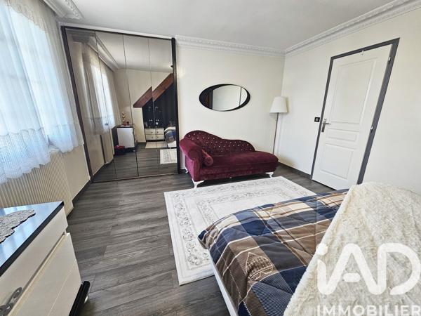 Maison à vendre 6 pièces 143,5 m² Le Blanc-Mesnil