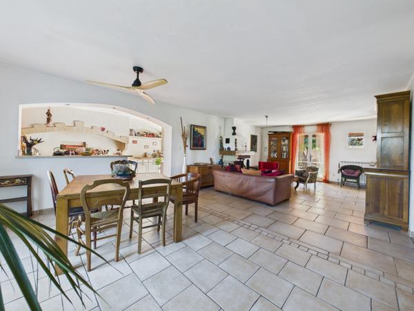 Maison 8 pièces - 185 m²