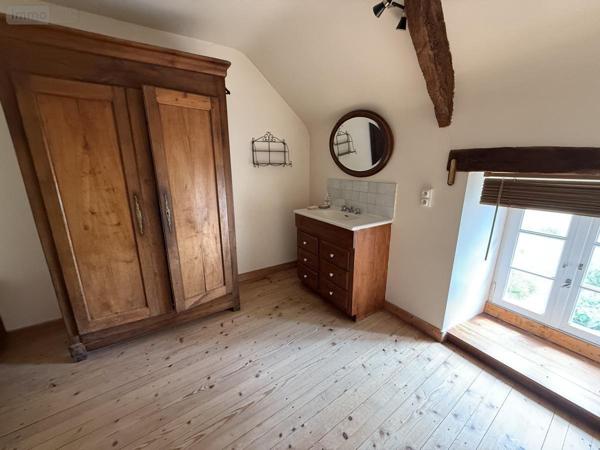 Maison à vendre à Sarzeau dans le Morbihan (56370), ref : 56084-396   
Centre-ville