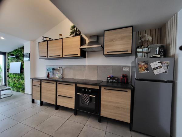 Vitrolles (13127) VILLA D'ARCHITECTE 5 PIECES QUI S'AUTOFINANCE