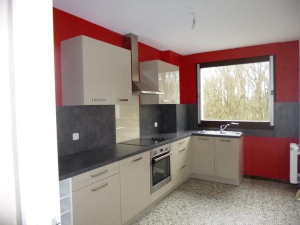 APPARTEMENT TYPE 3 DE 73 M2 SECT. COURLANCY/LÉO LAGRANGE AVE