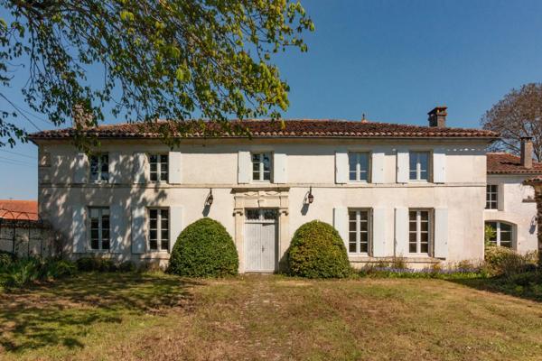 Belle maison de campagne du 18ème siècle
