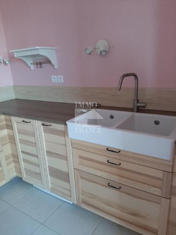 Appartement La Roche Sur Yon  théâtre 4 pièce(s) 99.02 m2