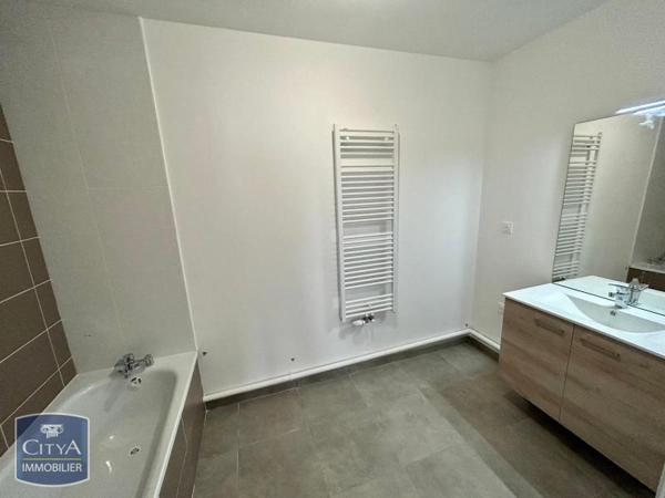 Appartement à louer 3 pièces 62.3m²