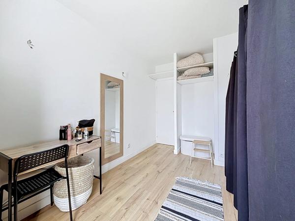 Vente                                                      Appartement
                        
                     3 pièces                      57 m2                     à Yerres