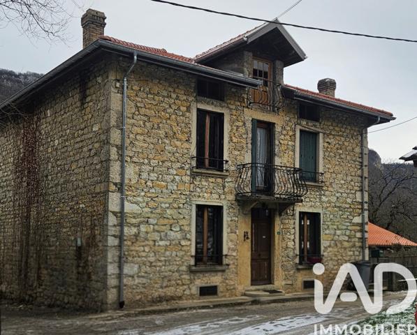 Maison à vendre 6 pièces 150 m² Argis