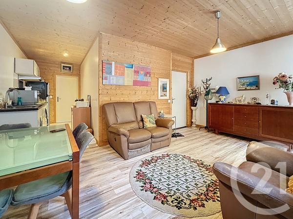 Immeuble à vendre  254,71 m2 ST GIRONS - 09