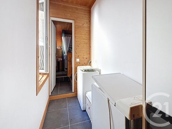 Immeuble à vendre  254,71 m2 ST GIRONS - 09