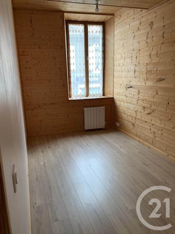 Immeuble à vendre  254,71 m2 ST GIRONS - 09