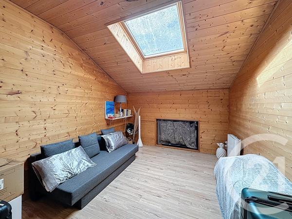 Immeuble à vendre  254,71 m2 ST GIRONS - 09