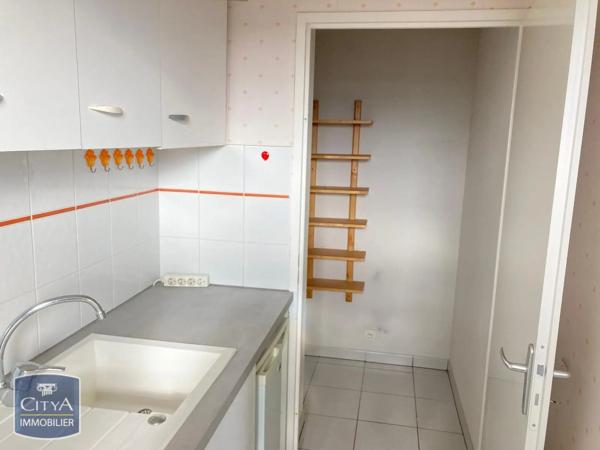 Appartement à louer 3 pièces 54.03m² Orthez (64300)
