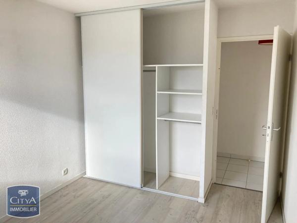 Appartement à louer 3 pièces 54.03m² Orthez (64300)