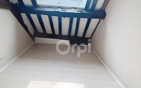 Appartement à louer    3 pièces •  Chaumont