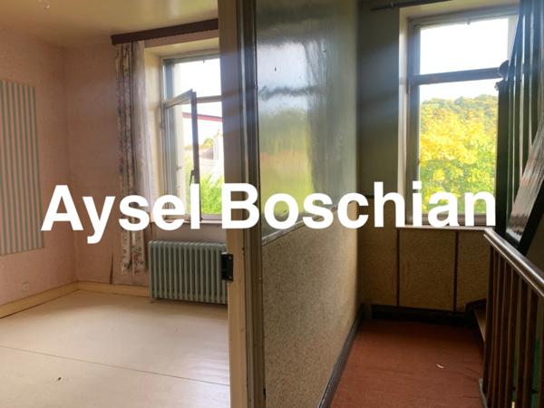 MAISON 3 CHAMBRES + GARAGE + EXTERIEUR - PROCHE FRONTIERES