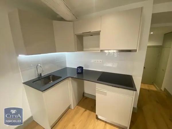 Appartement à louer 2 pièces 48.9m² Nancy (54000)