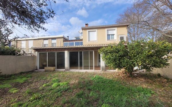 Maison à vendre    5 pièces •  Avignon