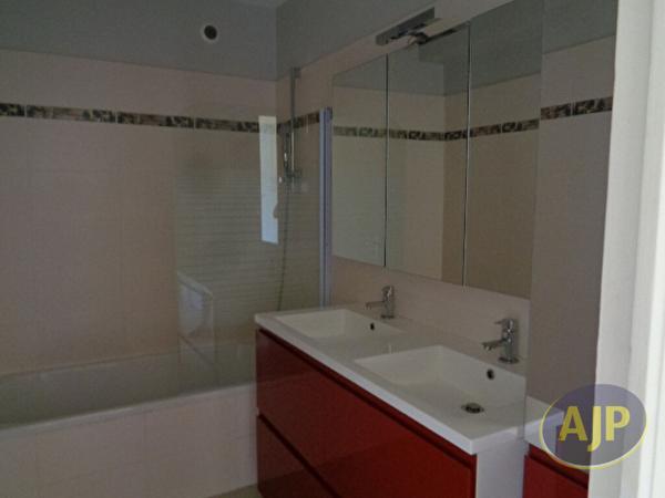 Location maison La Chapelle Sur Erdre : 1 342 € - AJP Immobilier Carquefou