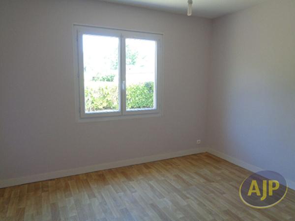 Location maison La Chapelle Sur Erdre : 1 342 € - AJP Immobilier Carquefou