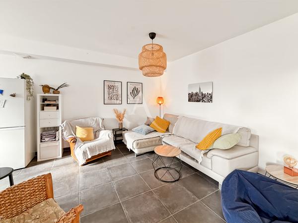 A VENDRE Appartement T3 avec jardin dans résidence récente secteur la Pounche 13190 Allauch