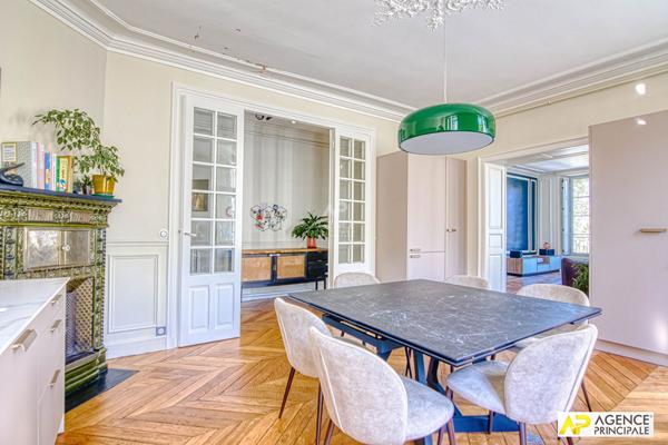 Versailles Notre-Dame Appartement 5 pièces 142 m² situé au 3ème étage €1 465 000 ** - Référence 27835