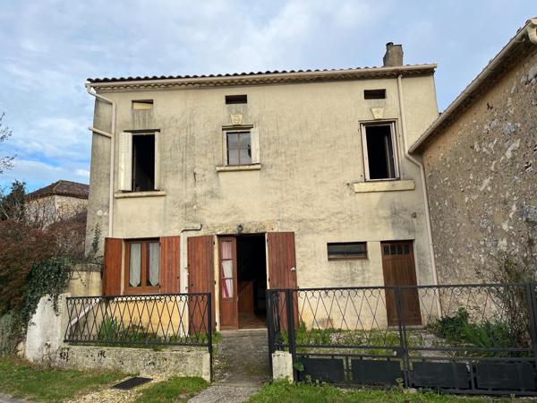 Maison 70m2 située dans un petit village.